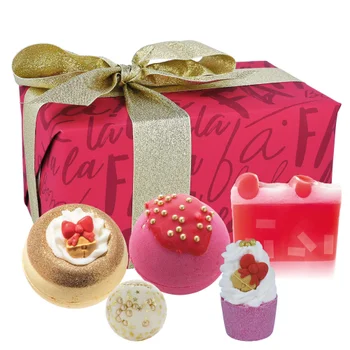 Bomb Cosmetics Fa la La Festive Gift Set
