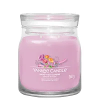 Yankee Candle Signature Jar Candle Medium Jar Hand Tied Blooms 368g - undefined undefined
