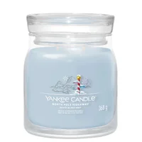 Yankee Candle Signature Jar Candle Medium North Pole Hideaway 368g - undefined undefined