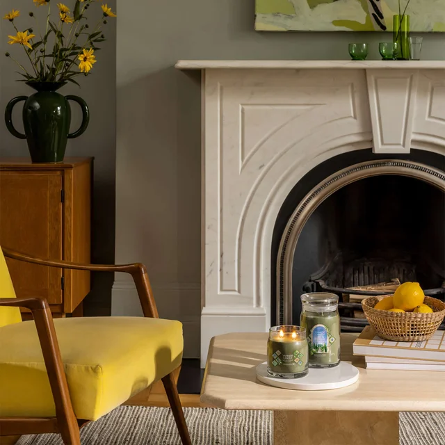 Yankee Candle Hello Italy! Signature Large Jar Olive & Cypress