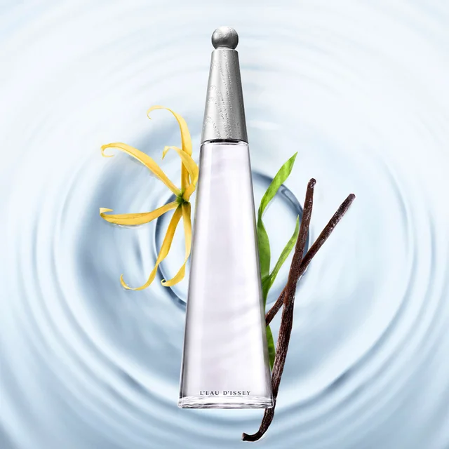 Issey Miyake L'Eau D'Issey Eau de Parfum Intense Spray 30ml