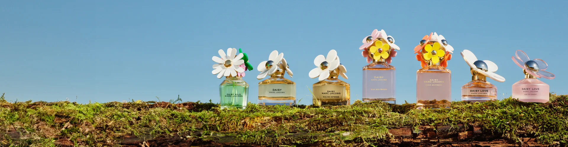 Marc Jacobs; The effortless charm and youthful elegance of Marc Jacobs Daisy transports you to a place that is optimistic, beautiful and pure.