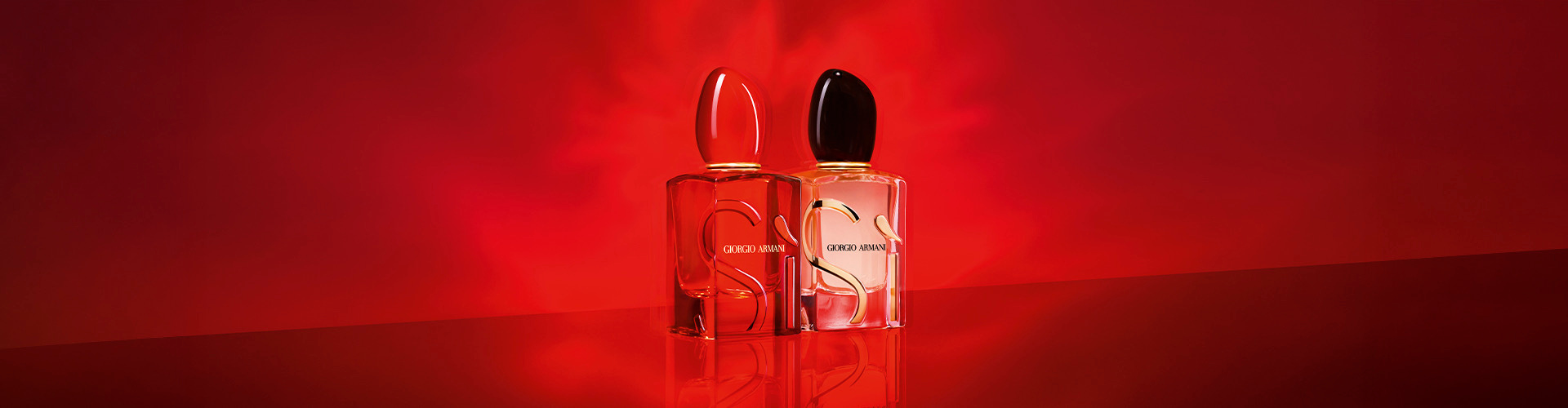 Armani Si Passione Red Musk Range Room Hero Banner